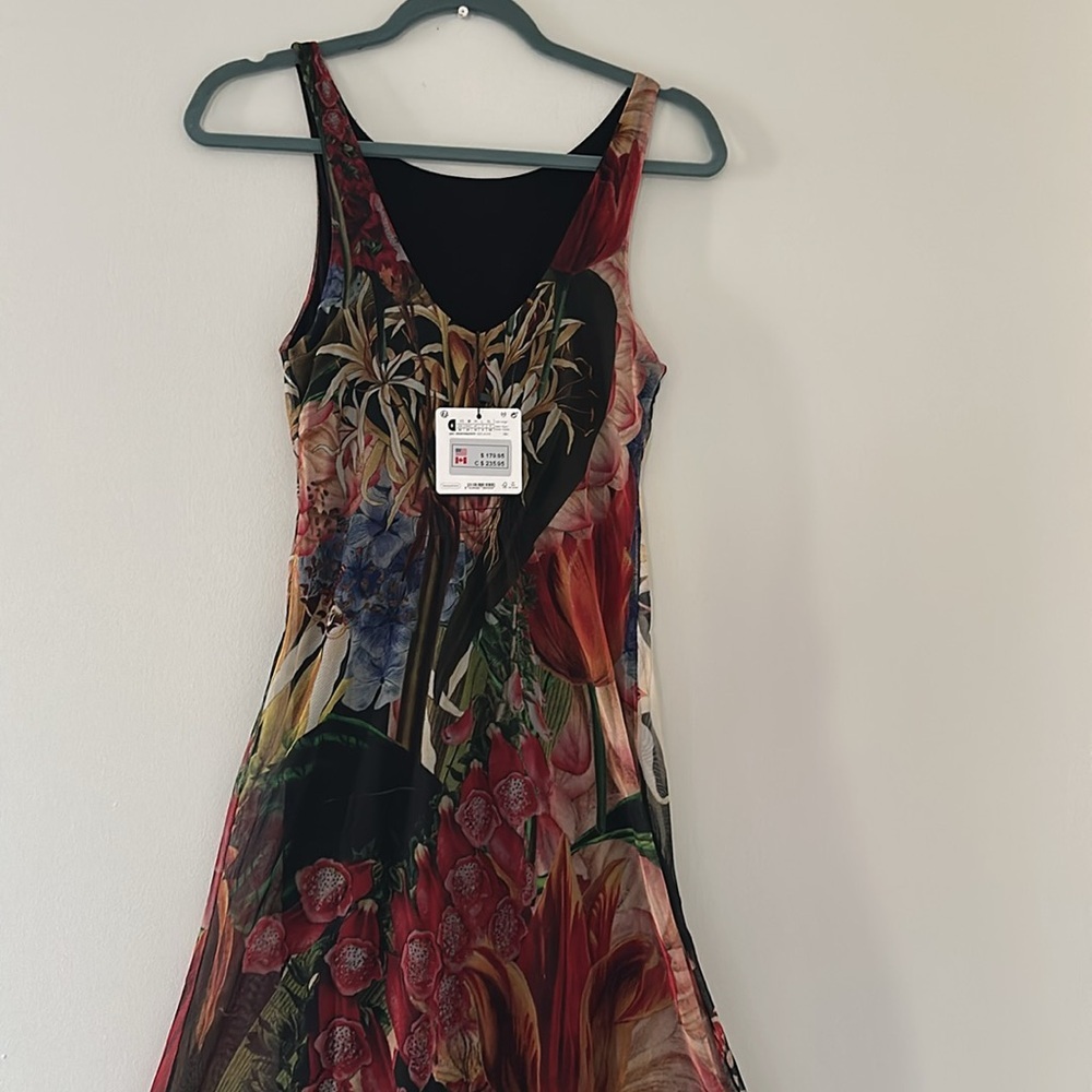 NWT Desigual by C. Lacroix Midi Tropical Dress
Floral Sleeveless Dress size S - Picture 7 of 11